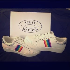 Steve Madden Women’s Size 10 Rainbow Sneakers